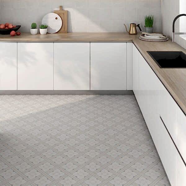 Kilburn Grey and White Patterned Tiles
