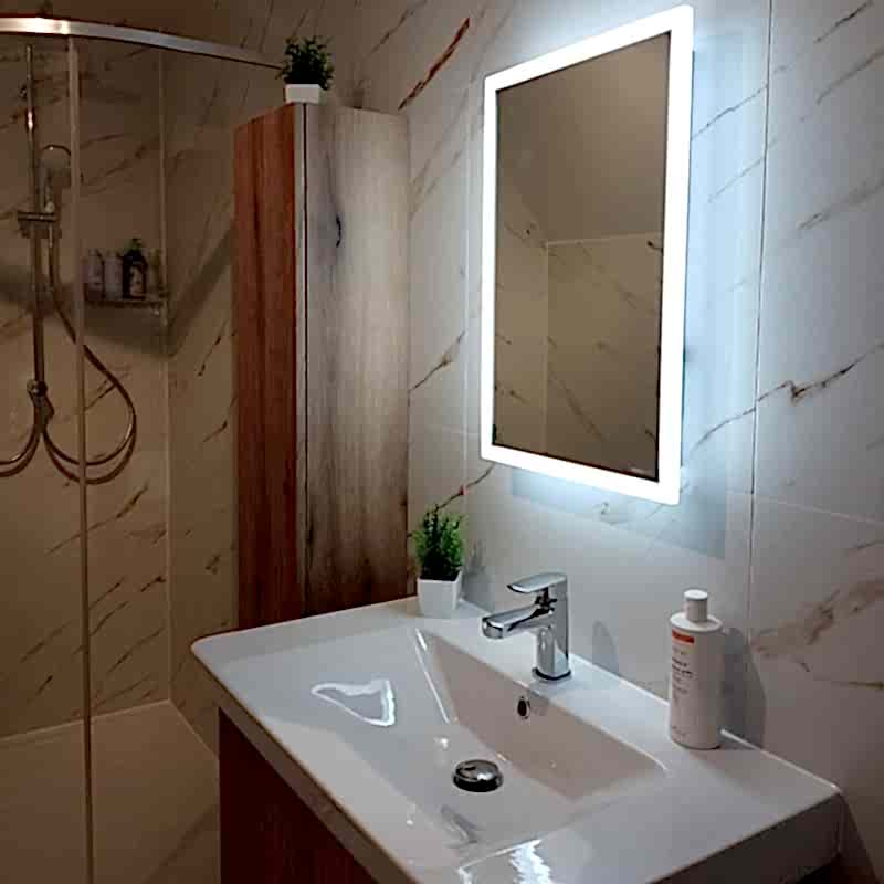 Marmo White and Gold Marble Tiles - Customer Bathroom