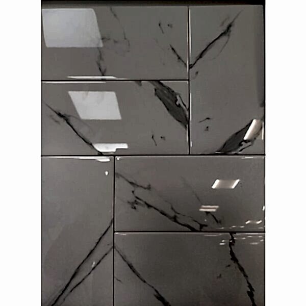 Flat Metro Tiles Marble - detail of glossy marble wall tiles