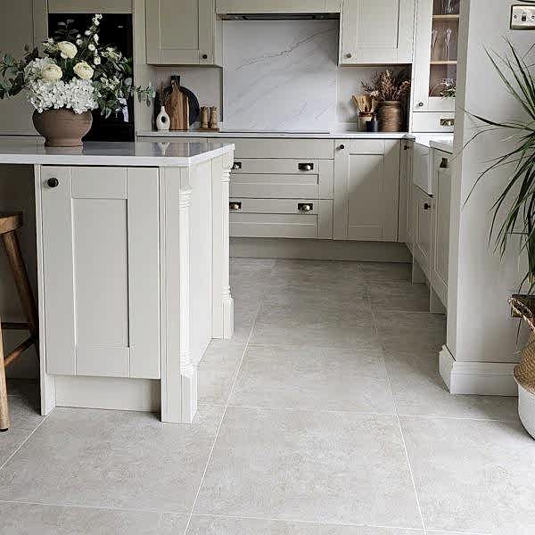 Rebecca's Kitchen Makeover with Zett Tiles